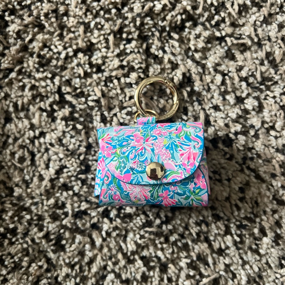 NWOT Lilly Pulitzer Floral Air Pods Case